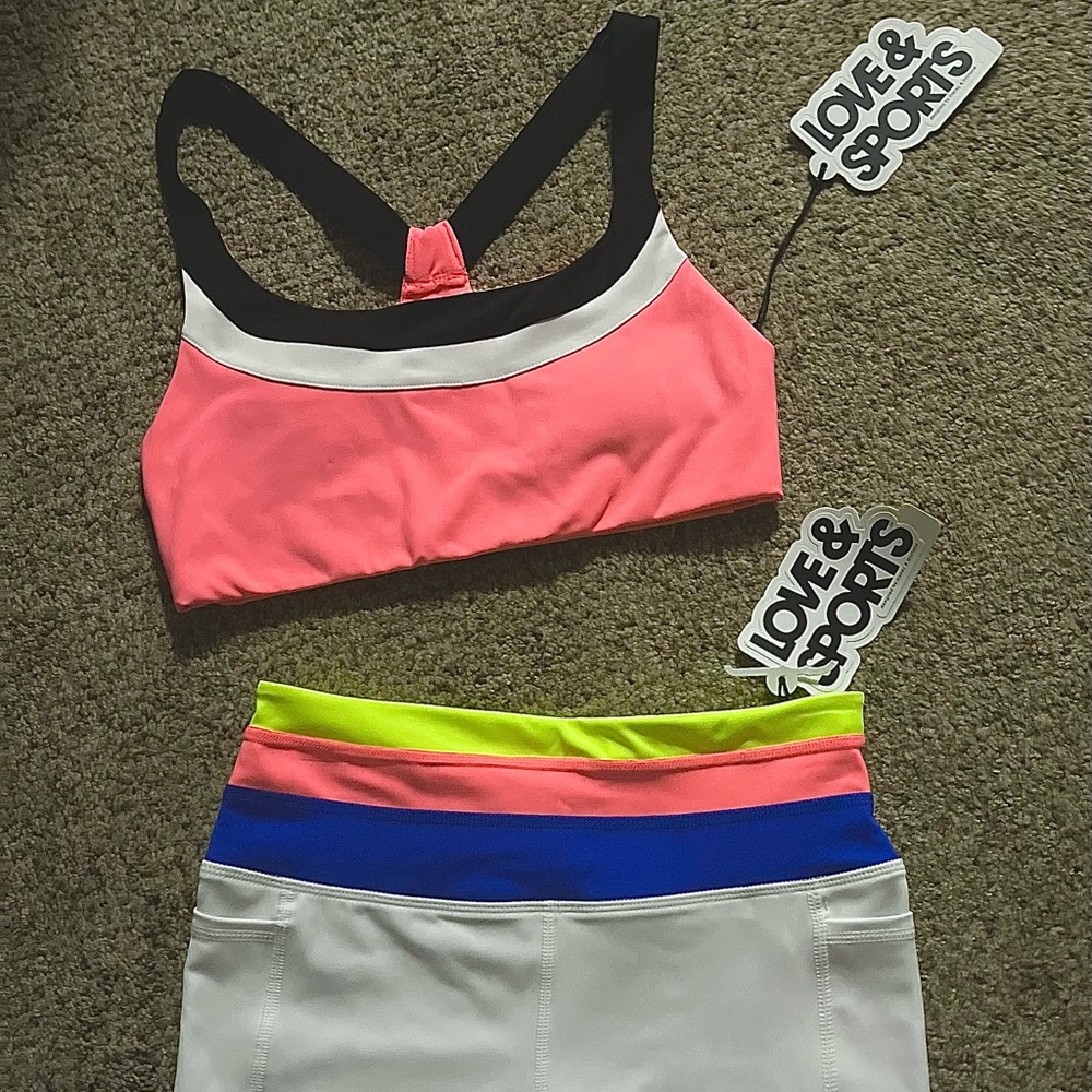 Love and Sports Bra sz sm NWT